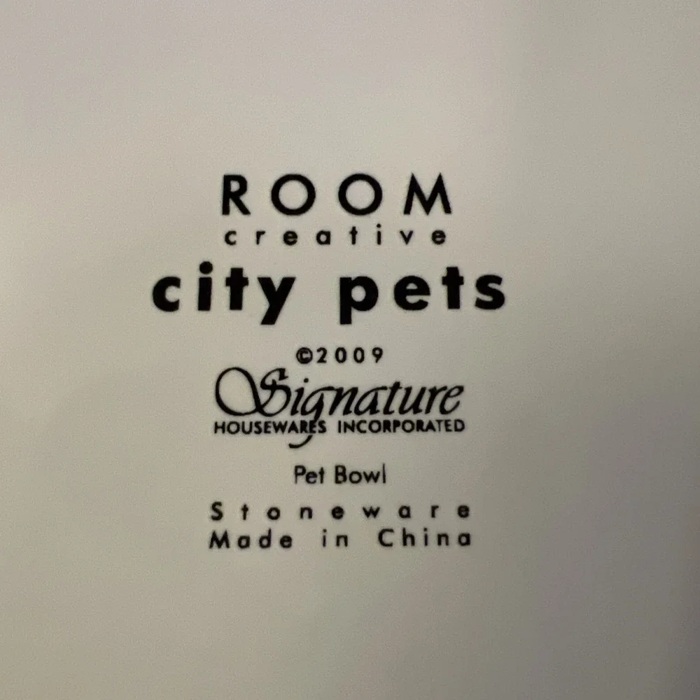 Signature Housewares City Pets Dog Bowl Food Water - 7 3/4